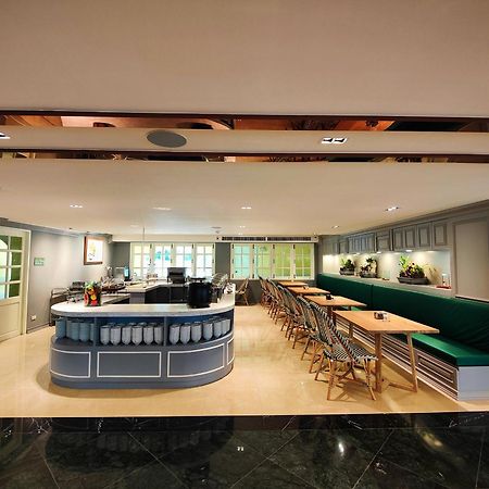 Siri Grand Bangkok Hotel Luaran gambar